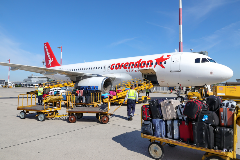 Beladung einer Corendon Maschine mit Gepäck | © Linz Airport Beladung einer Corendon Maschine mit Gepäck | © Linz Airport